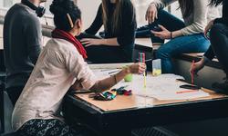 people-2557396_1920 (1)