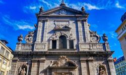 444739-deutsch-fassade-der-kirche-st-maria-chamber